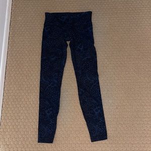 Dark floral lululemon leggings
